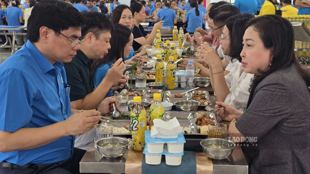 Lãnh đạo tỉnh Ninh Bình, Ảnh: Nguyễn Trường