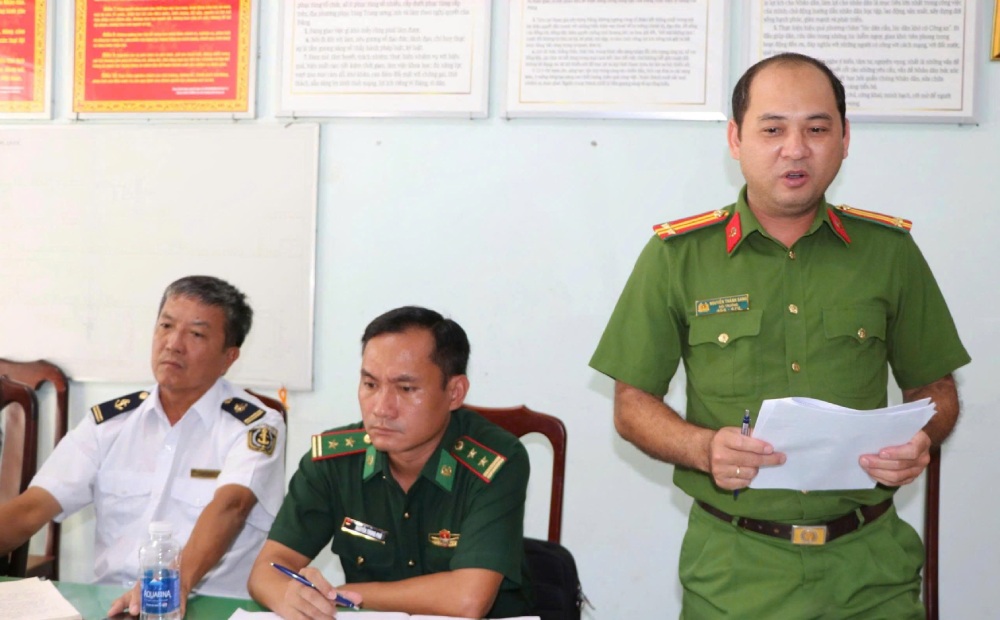 Đại biểu tham gia ý kiến tại cuộc họp. Ảnh: Tiến Dũng/ Công an An Giang