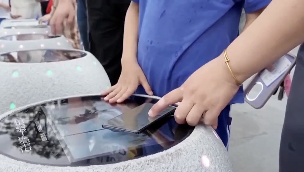 Shenzhen brings future technology into daily life
