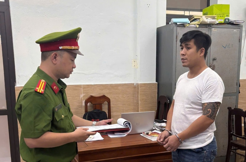 Khởi tố, bắt tạm giam người tái sử dụng ma túy tại phường Cẩm Lệ, Đà Nẵng. Ảnh: Công an Đà Nẵng