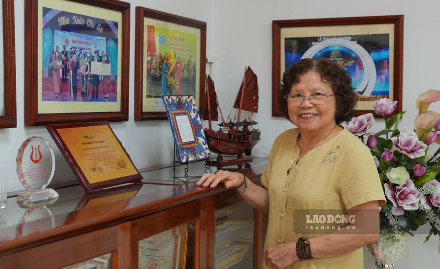 Nhà giáo Nhân dân Nguyễn Thị Hiền - Chủ tịch HĐQT Trường Tiểu học Đoàn Thị Điểm - Hà Nội. Ảnh: Đình Hiệp