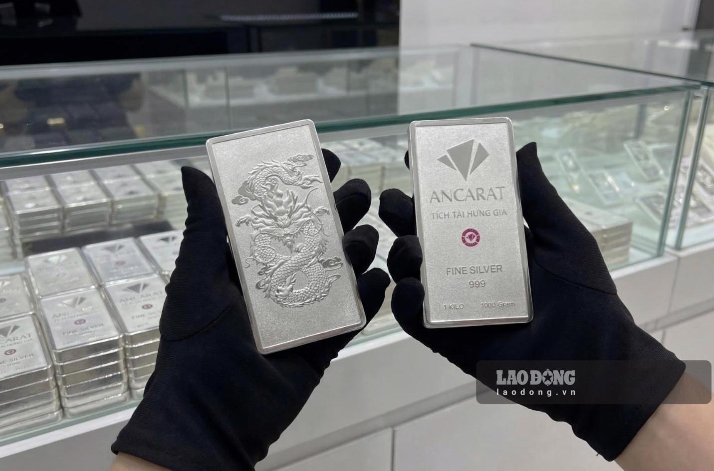 WisdomTree believes that the next upward momentum of silver prices will be supported by fundamental market factors instead of the speculative wave as early 2026. Photo: Phuong Anh