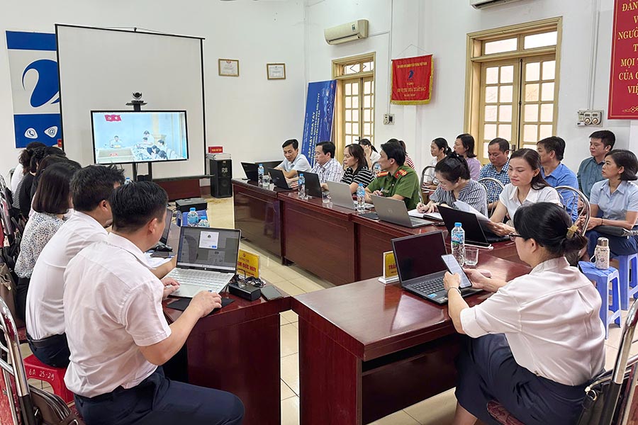 Điểm cầu trực tuyến tại xã Yên Bình (Lào Cai). Ảnh: Cổng TTĐT tỉnh Lào Cai