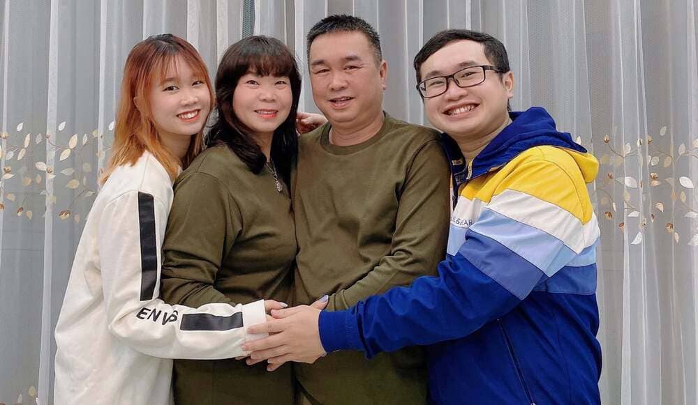 Simple and meaningful activities will help families connect with each other more. Photo: Tuan Dat