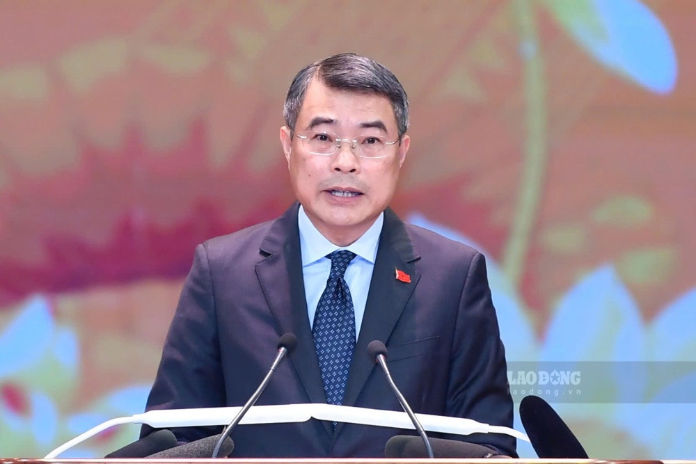 Politburo Member, Prime Minister Le Minh Hung affirmed that the sacrifice of previous generations will forever be engraved in the hearts of the nation and forever last with the country. Photo: Hai Nguyen