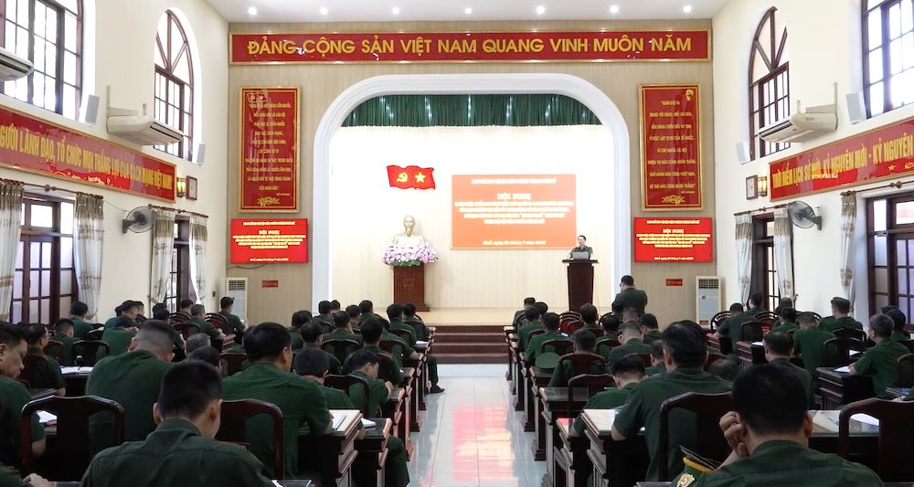 La Guardia Fronteriza de la ciudad de Hue organiza actividades políticas e ideológicas en la unidad. Foto: Guardia Fronteriza de la ciudad de Hue