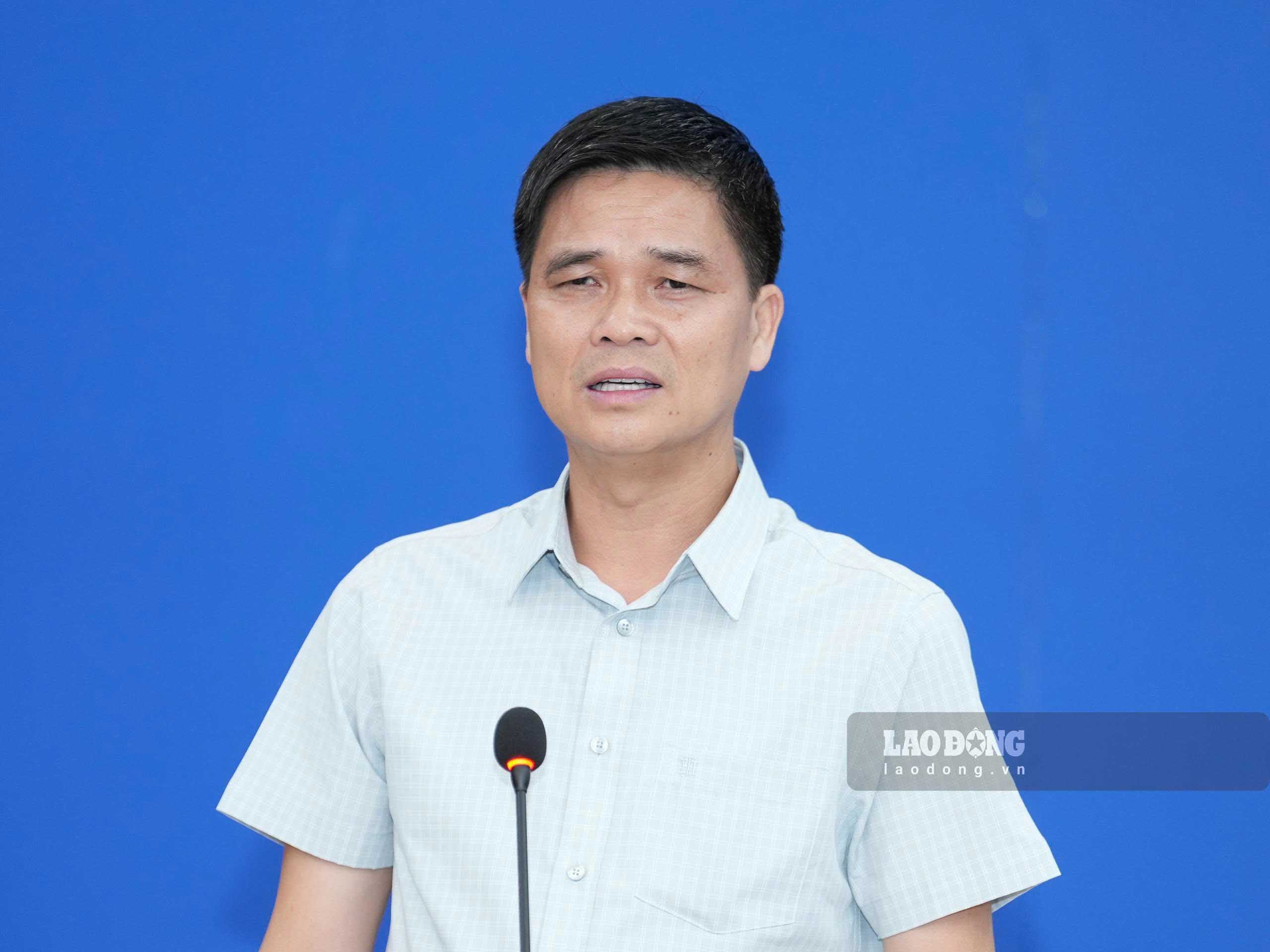 Ông Ngọ Duy Hiểu - Phó Chủ tịch Thường trực Tổng LĐLĐVN phát biểu tại Hội nghị gặp mặt, thăm hỏi và tặng quà các gia đình người có công với cách mạng là thân nhân của cán bộ, công chức, viên chức, người lao động thuộc các ban, đơn vị trực thuộc. Ảnh: Nguyễn Hữu Chánh.