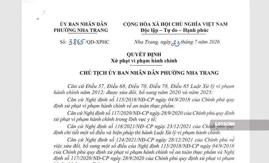 Dong Man I business household in Nha Trang ward was fined for violating many regulations on food safety. Photo: Phuong Linh