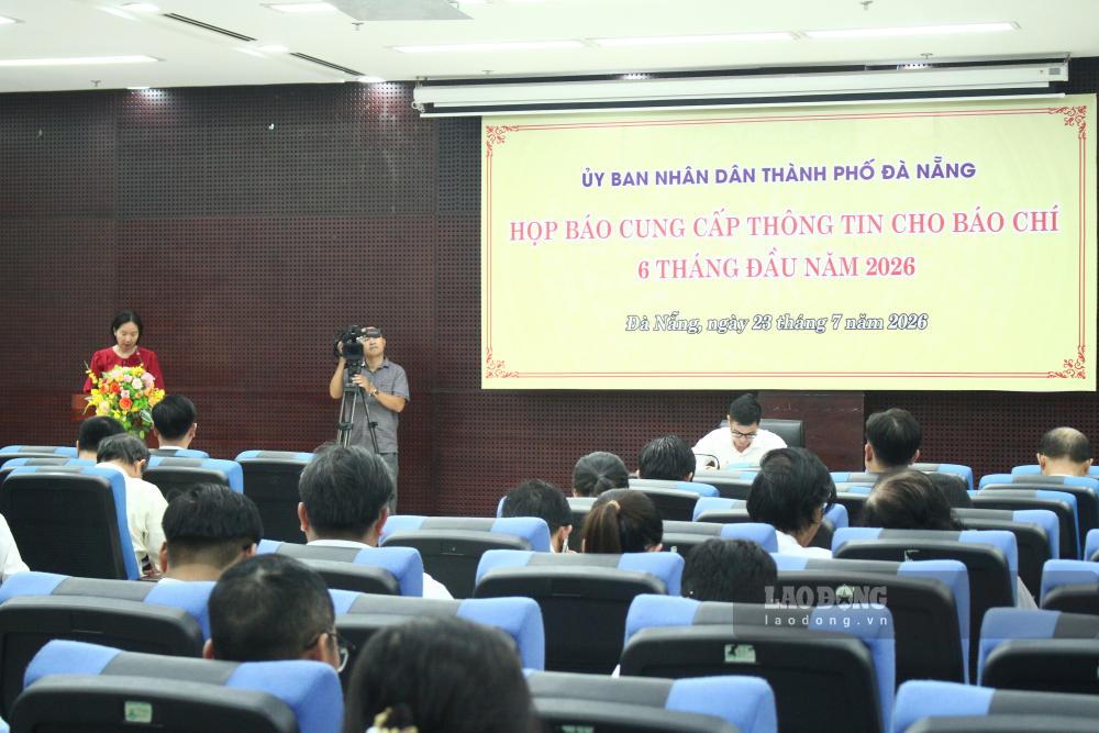Scene of the press conference providing information to the press in the first 6 months of 2026. Photo: Thanh Huyen