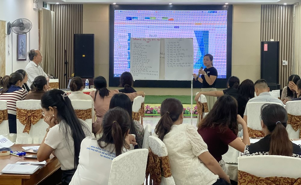 Chủ đề về sức khỏe vị thành niên luôn được Hội quan tâm, tập huấn. Ảnh: Hội LHPN Quảng Trị