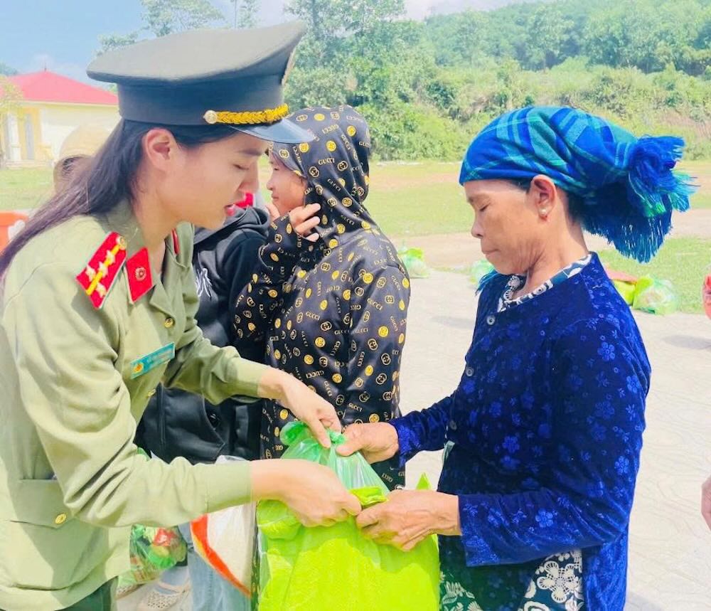 Các cấp Hội LHPN luôn quan tâm, đồng hành cùng phụ nữ và người dân đồng bào. Ảnh: Hội LHPN Quảng Trị