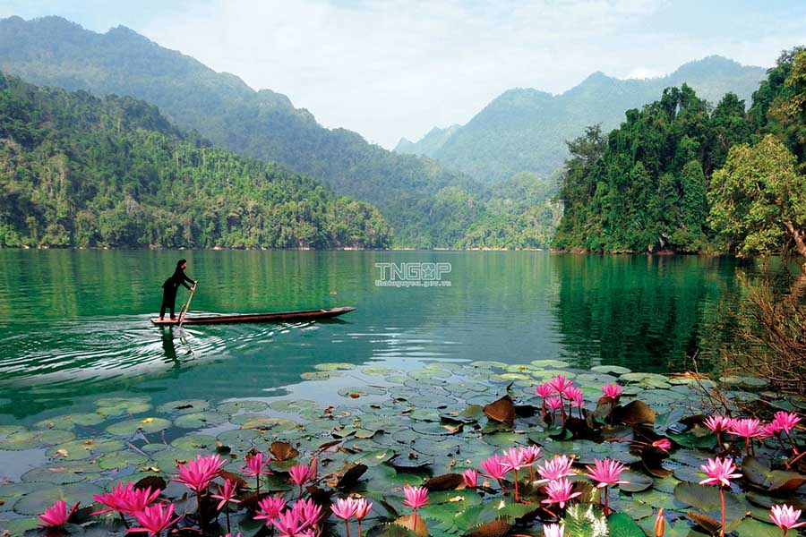 Ba Be is the largest natural lake on mountains in Vietnam, with outstanding ecological value. Photo: Thai Nguyen Provincial e-Portal