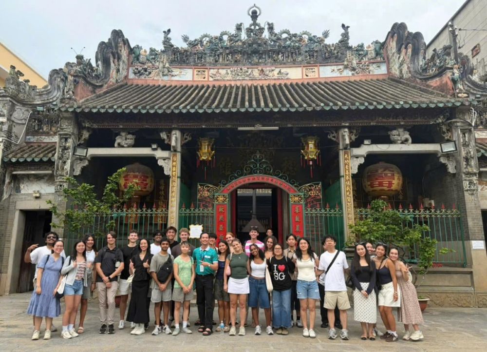 MICE tourists are increasingly favoring high-class and personalized experiences. Photo: Provided by Vietluxtour Company