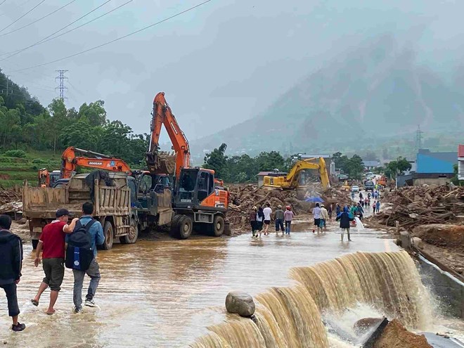 National Highway 32 section passing through Muong Than commune, Lai Chau province. Photo: Muong Than commune