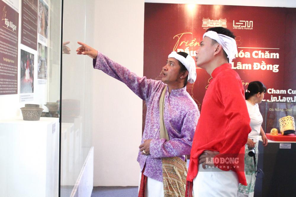 The thematic exhibition "Cham cultural imprints in Lam Dong" takes place from July 24 - August 24 at the Cham Sculpture Museum in Da Nang. Photo: Thanh Huyen