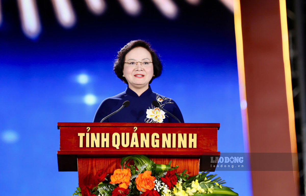 Đồng chí Phạm Thị Thanh Trà, Bí thư Trung ương Đảng, Phó Thủ tướng Chính phủ, phát biểu tại chương trình. Ảnh: Thanh Tùng
