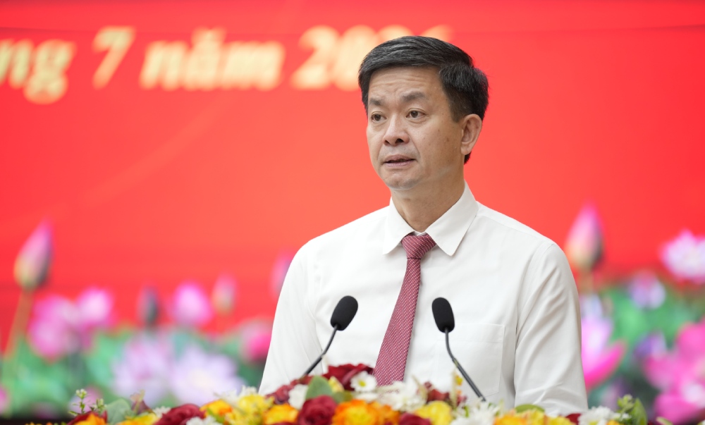 Le secrétaire du Comité municipal du Parti de Cần Thơ, Lê Quang Tùng, a été muté, affecté et nommé au poste de secrétaire du Comité provincial du Parti d'An Giang. Photo: Lê Tây