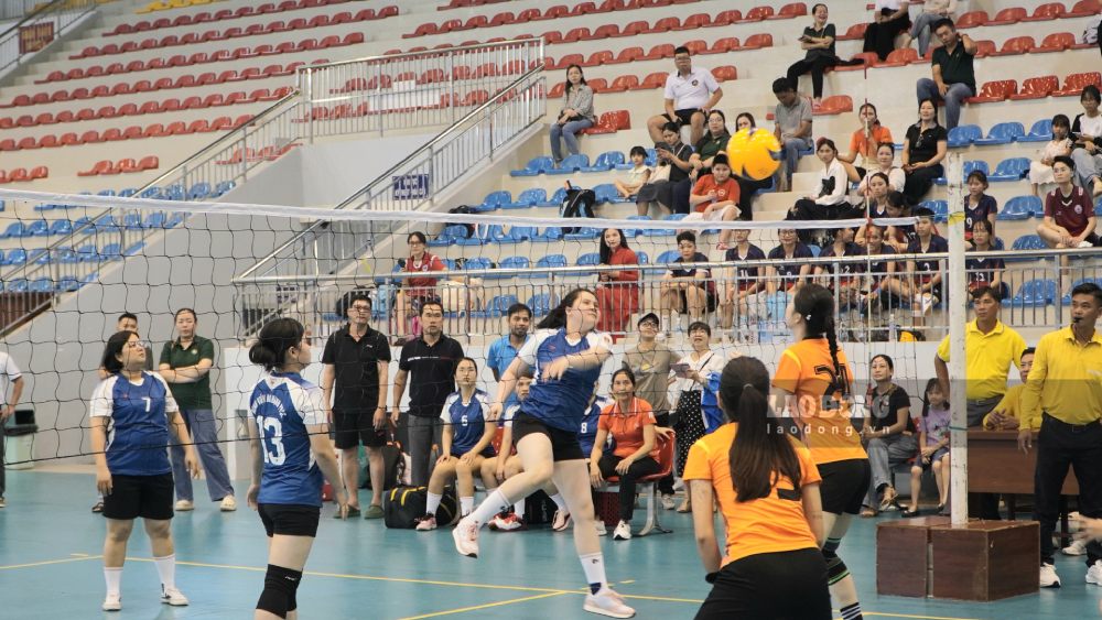 Các môn thi đấu khởi tranh ngay sau lễ khai mạc. Ảnh: Nguyên Anh