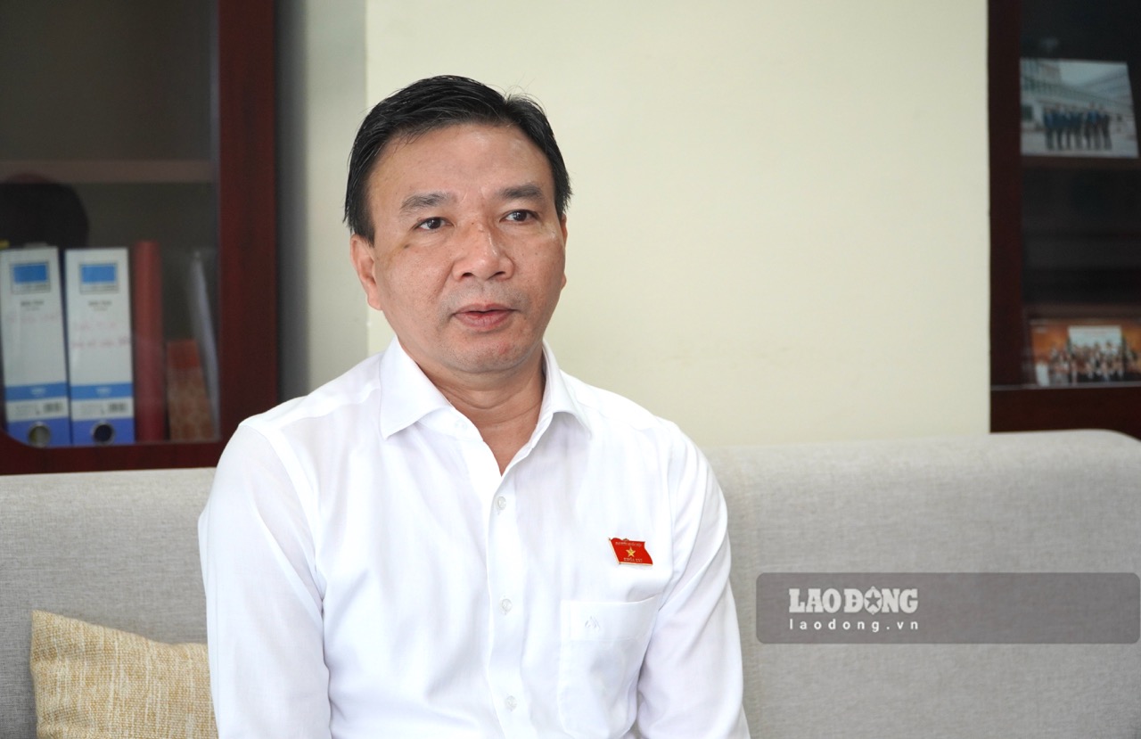 Dr. Chu Manh Hung - Delegate of the 16th National Assembly, Specialized Member of the National Assembly's Committee for Culture and Society. Photo: Tuong Van