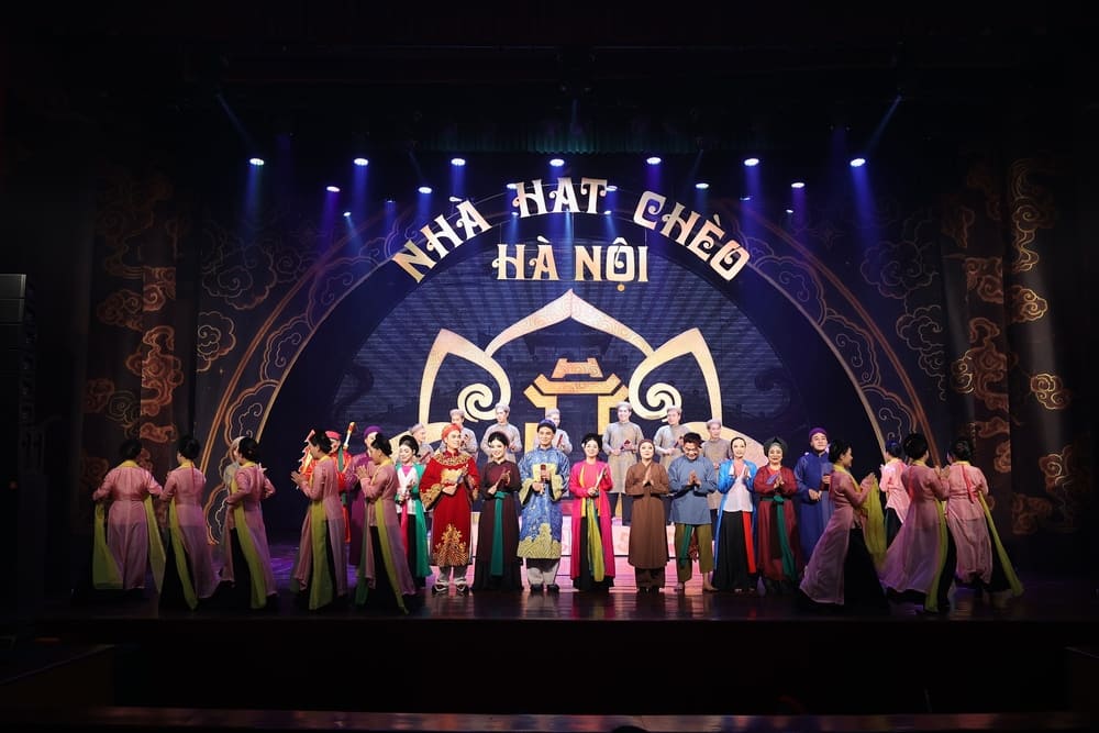 Qua chương trình, Nhà hát Chèo Hà Nội tiếp tục khẳng định vị trí của mình như một điểm sáng trong việc bảo tồn, phát huy và giới thiệu những giá trị văn hóa đặc sắc của Thủ đô đến với công chúng trong nước và bạn bè quốc tế. Ảnh: Ban tổ chức