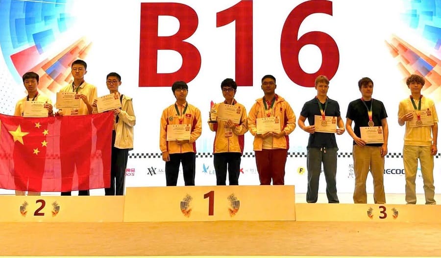 Young Vietnamese chess player wins gold medal in this year's tournament. Photo: Vietnam Chess Federation - VCF