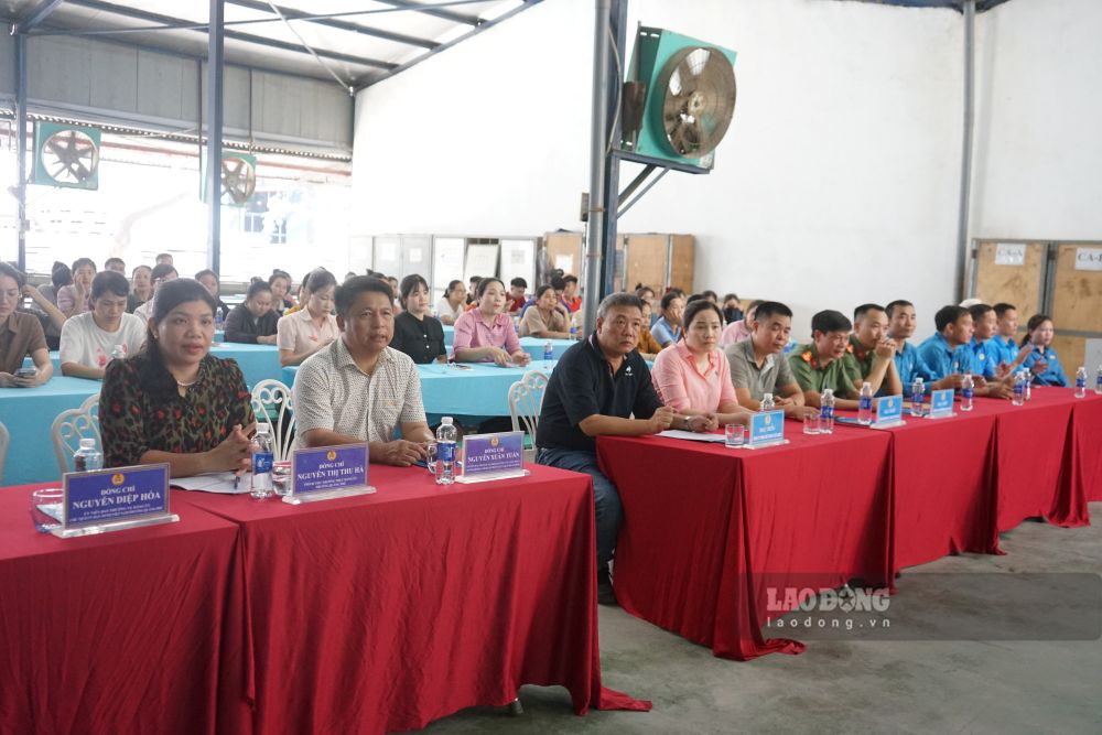 Các đại biểu tham dự hội nghị. Ảnh: Quách Du