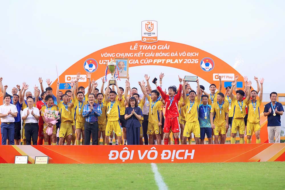 U21 Song Lam Nghe An won the 2026 National U21 championship after winning against U21 The Cong Viettel. Photo: VFF