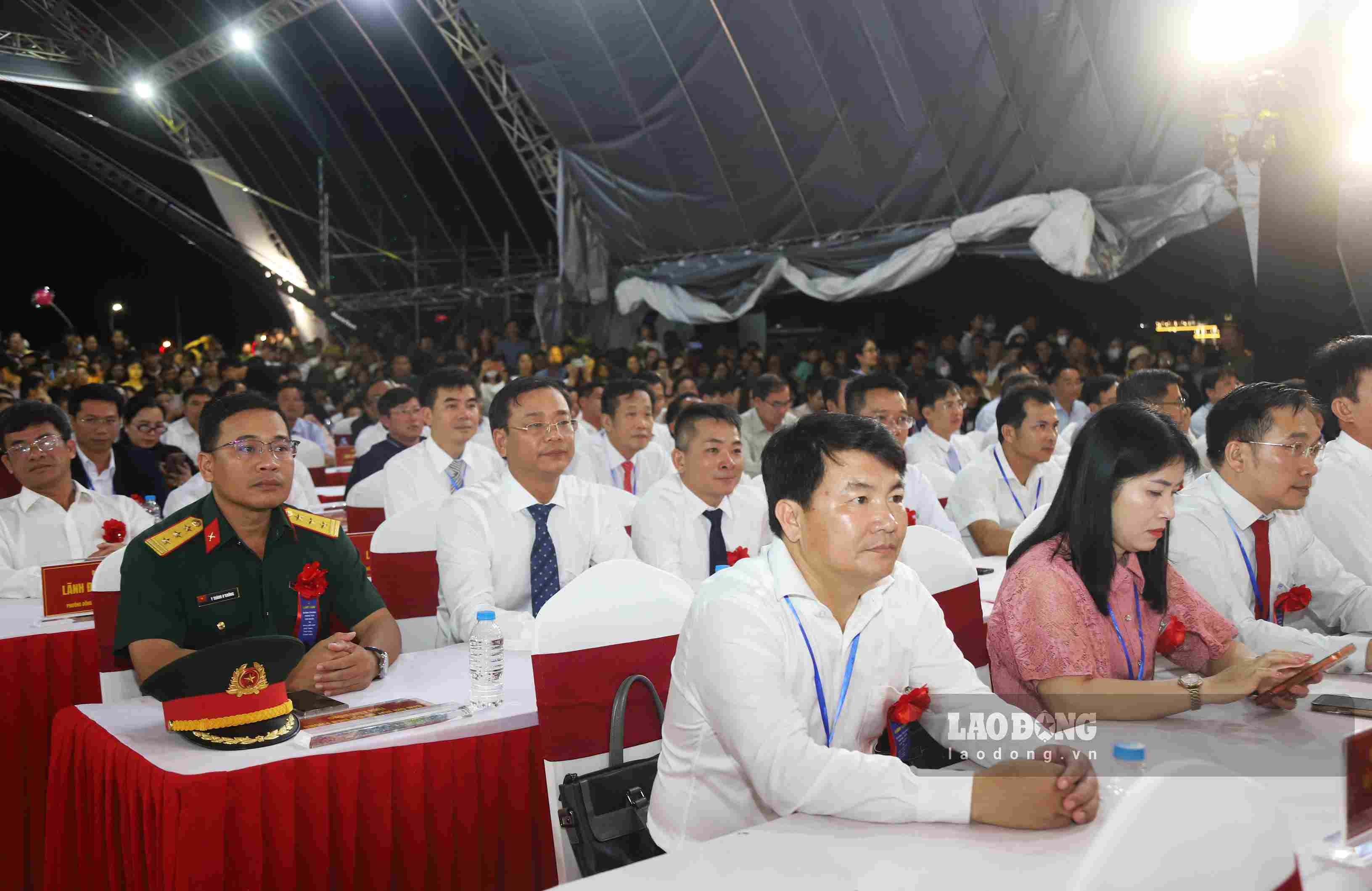 Các đại biểu dự lễ khánh thành. Ảnh: Phúc Khánh