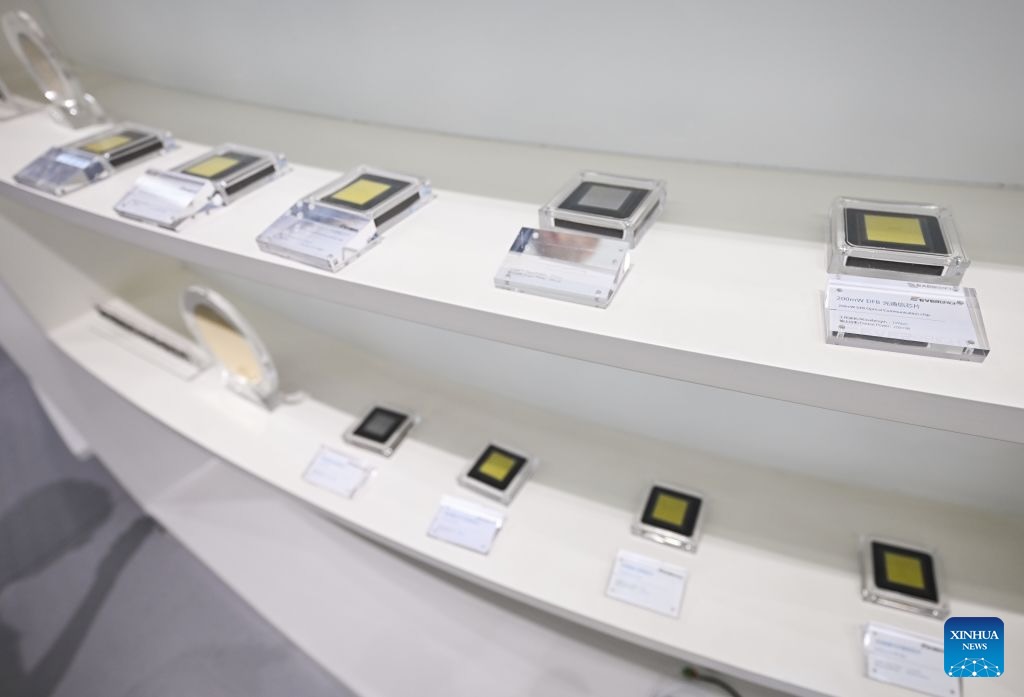 Chinese technology companies in the field of photonics are gradually completing their production chains. Photo: Xinhua