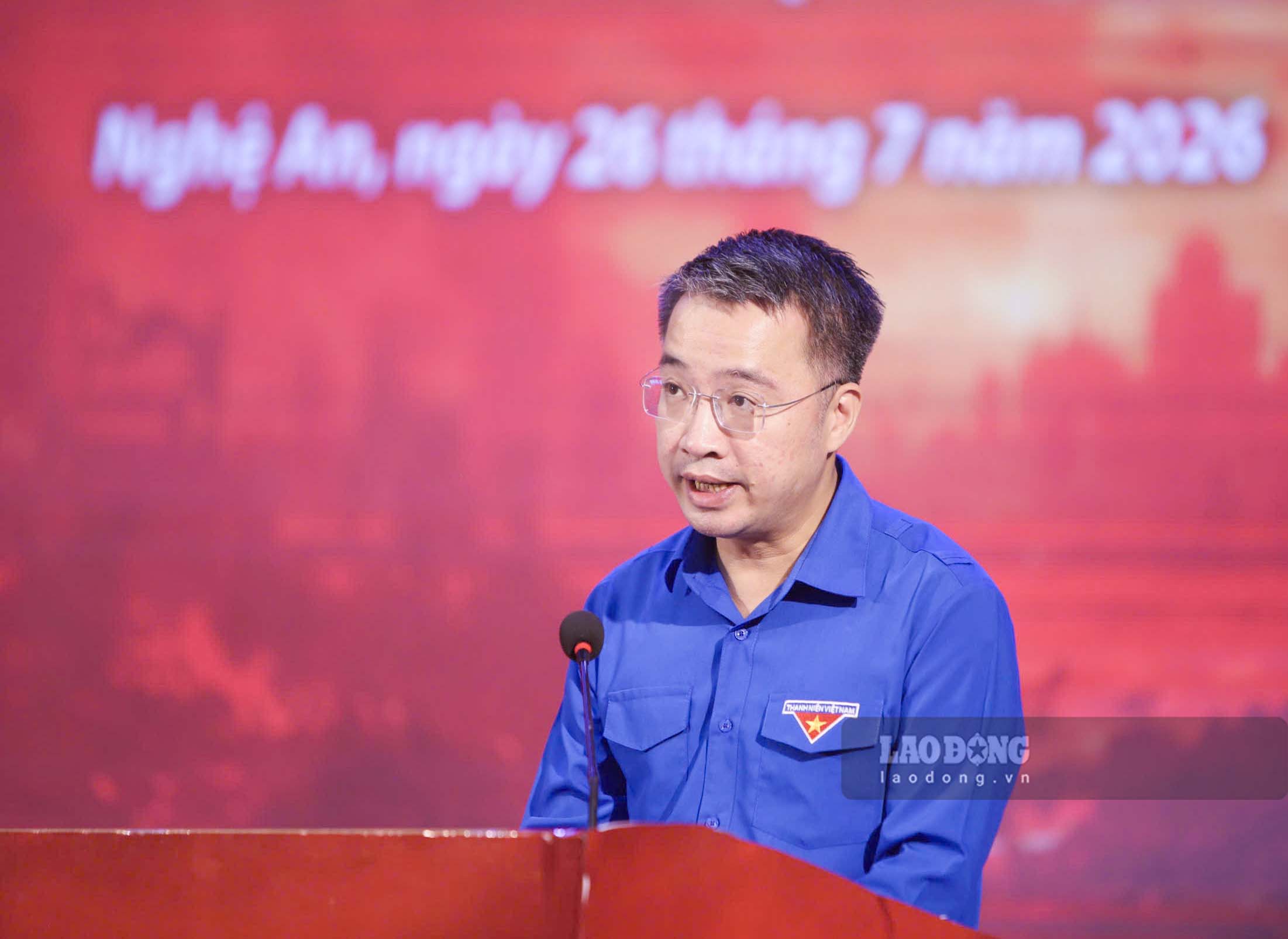 Anh Nguyễn Tường Lâm - Bí thư T.Ư Đoàn, Chủ tịch T.Ư Hội Liên hiệp Thanh niên Việt Nam phát biểu tại hội nghị. Ảnh: Duy Chương