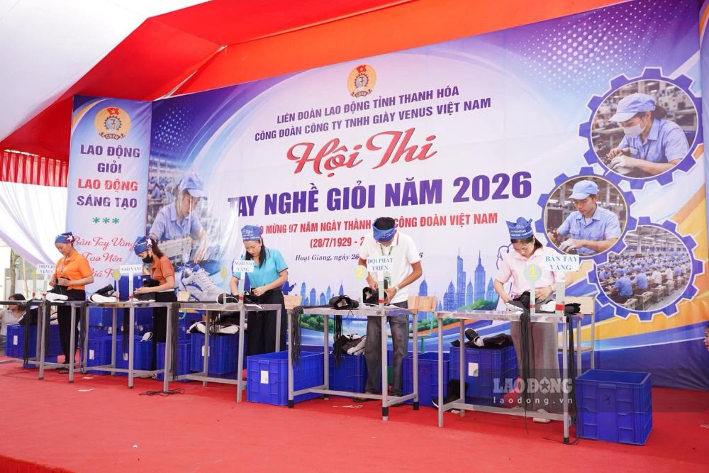 Workers compete in the competitions. Photo: Quach Du