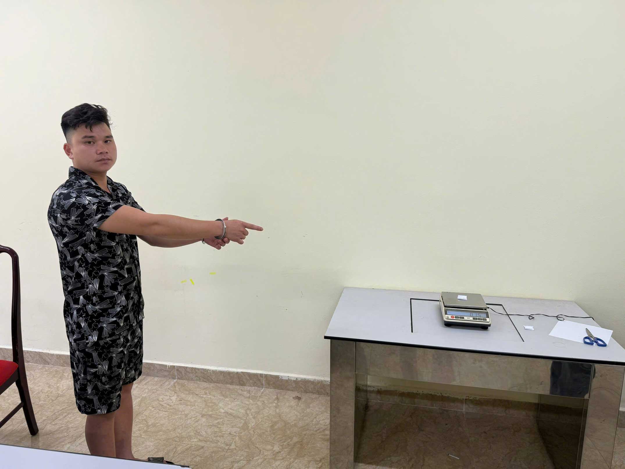 Subject Ly at the police station. Photo: Cao Bang Police