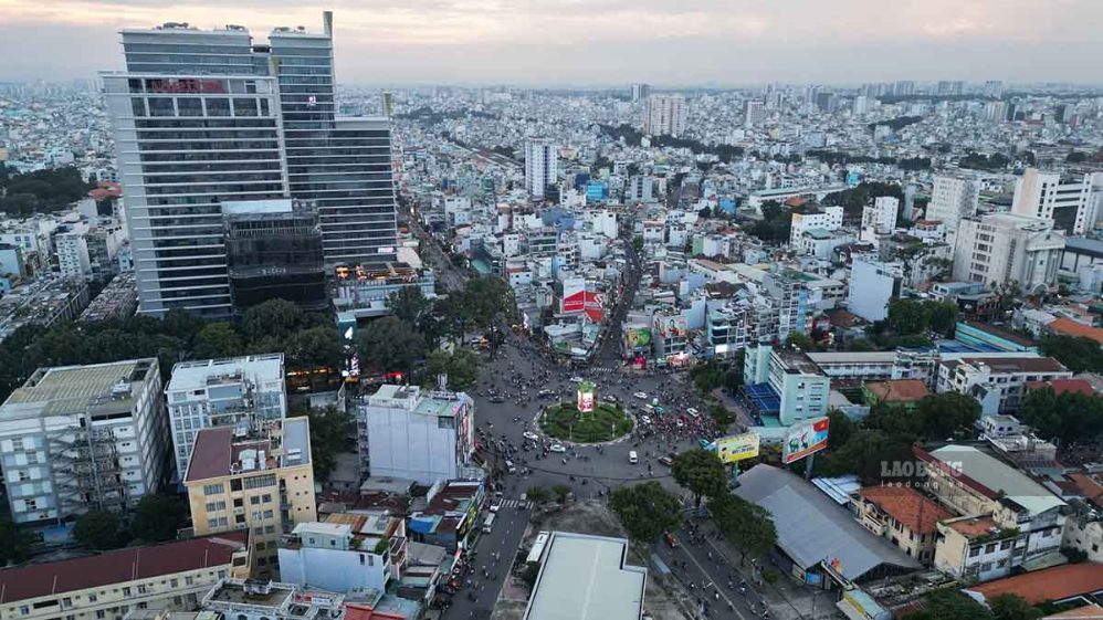 TPHCM dự kiến xây cầu vượt thép theo hướng đường Võ Thị Sáu đi đường 3 Tháng 2 tại nút giao ngã 6 Công trường Dân Chủ. Ảnh: Anh Tú