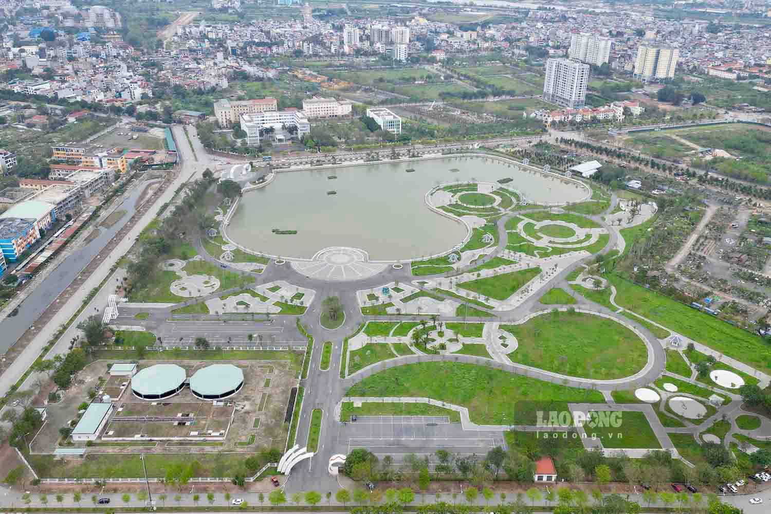 A corner of Viet Hung ward seen from above. Photo: Huu Chanh