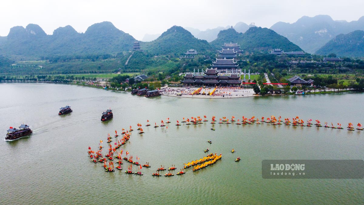 Ninh Binh tourism continues to grow in the first 7 months of 2026. Photo: Luong Ha