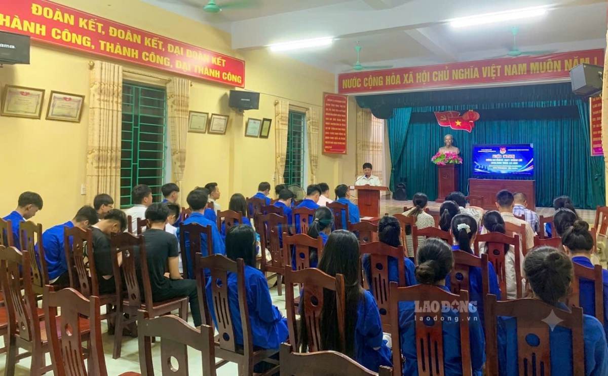Đội ngũ cán bộ thôn, tổ dân phố kỳ vọng nghị quyết mới sẽ góp phần nâng cao hiệu quả hoạt động ở cơ sở. Ảnh: Hà Vy
