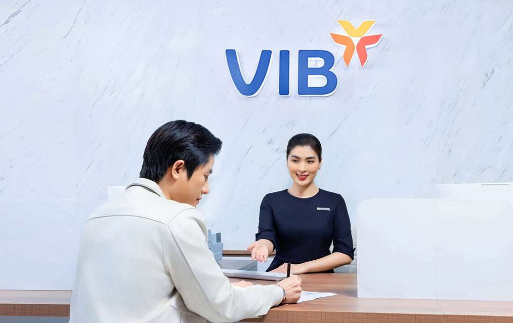 As of June 30, 2026, VIB's total assets reached more than 580 trillion VND, an increase of 4% compared to the beginning of the year. Photo: VIB