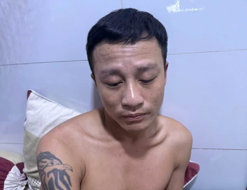 Hoa Khanh Police, Da Nang temporarily detain a 40-year-old man related to drugs. Photo: Da Nang Police