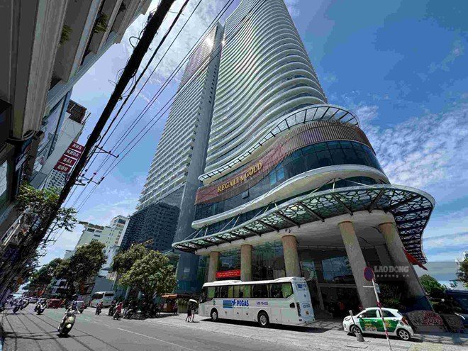 Khu đất hơn 4.000m², nơi có hai khách sạn 5 sao đang hoạt động là Regalia Gold và Virgo Hotel. Ảnh: Hữu Long
