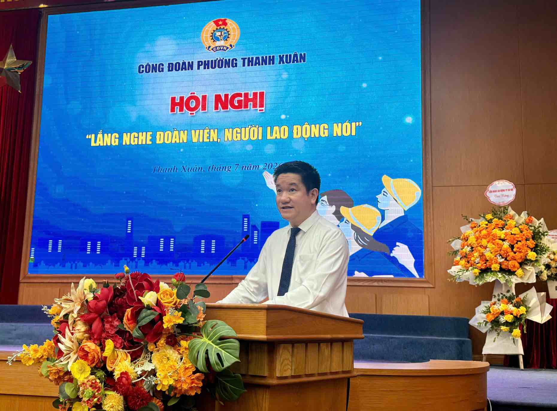 Mr. Nguyen Huy Cuong - Secretary of the Party Committee, Chairman of Thanh Xuan Ward People's Council. Photo: Thanh Xuan Ward People's Committee