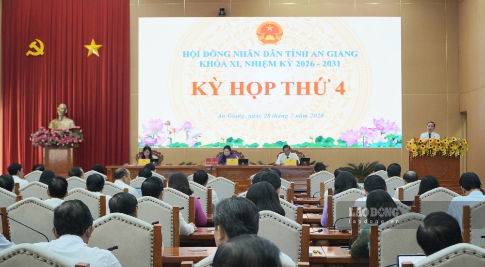 Đại biểu dự phiên chất vấn và trả lời chất vấn tại kỳ họp. Ảnh: Nguyên Anh