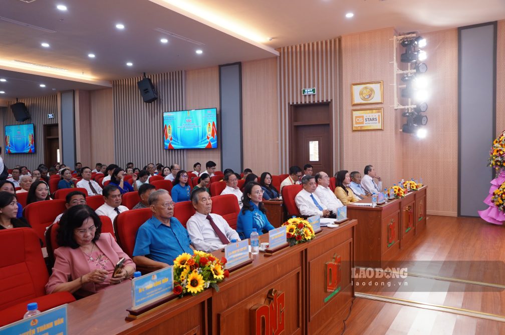 Quang cảnh buổi gặp mặt. Ảnh: Tạ Quang