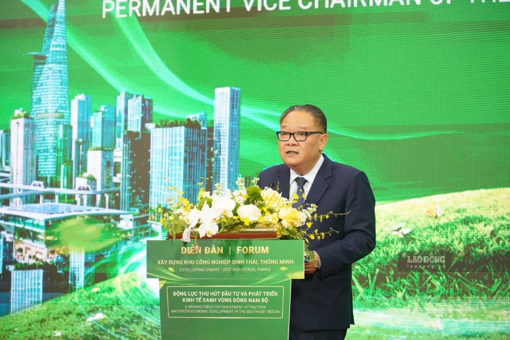 Ông Nguyễn Kim Long, Phó Chủ tịch Thường trực UBND thành phố Đồng Nai phát biểu tại diễn đàn. Ảnh: HAC