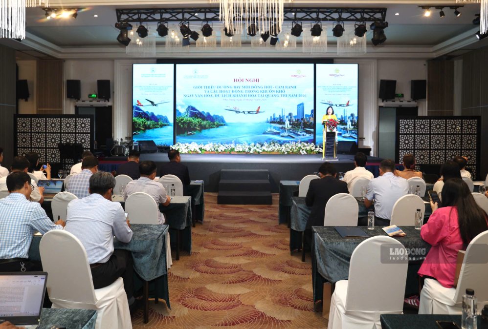 Khanh Hoa provincial authorities have introduced the Dong Hoi - Cam Ranh route. Photo: Huu Long