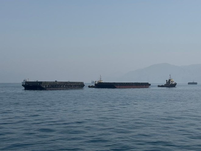 Ships operating in the Strait of Hormuz in May 2026. On July 29, Iran attacked and intercepted 3 oil tankers in the Strait of Hormuz. Photo: Xinhua