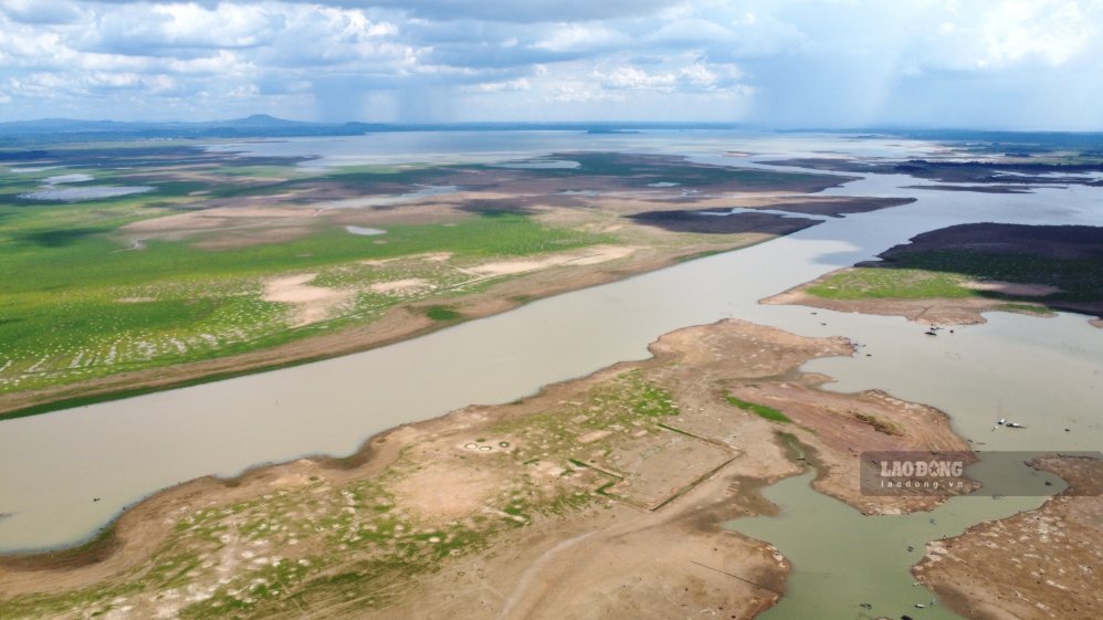 Tri An Lake in the dry season. Photo: HAC