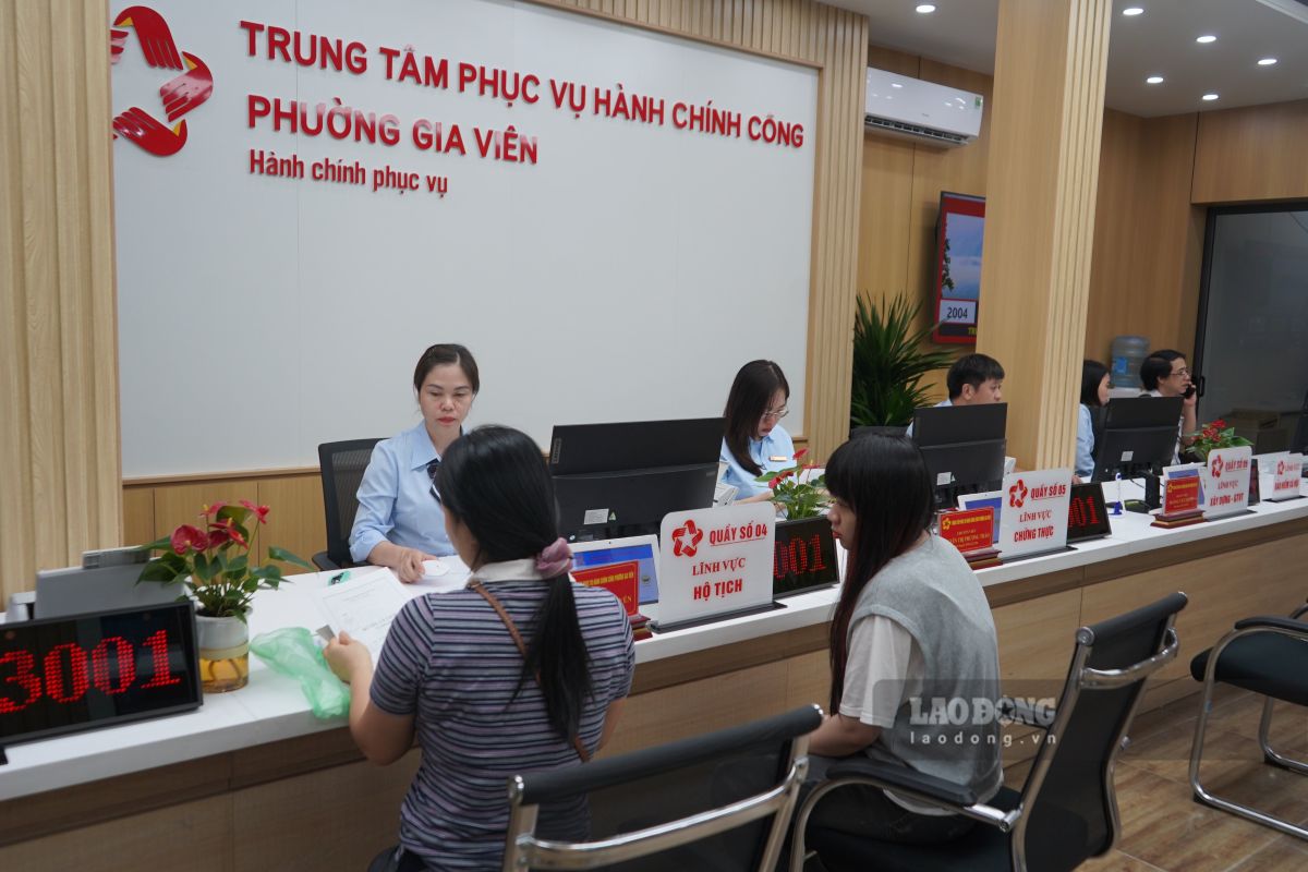 Hai Phong City People's Committee requests review and standardization of administrative procedures. Photo: Mai Dung