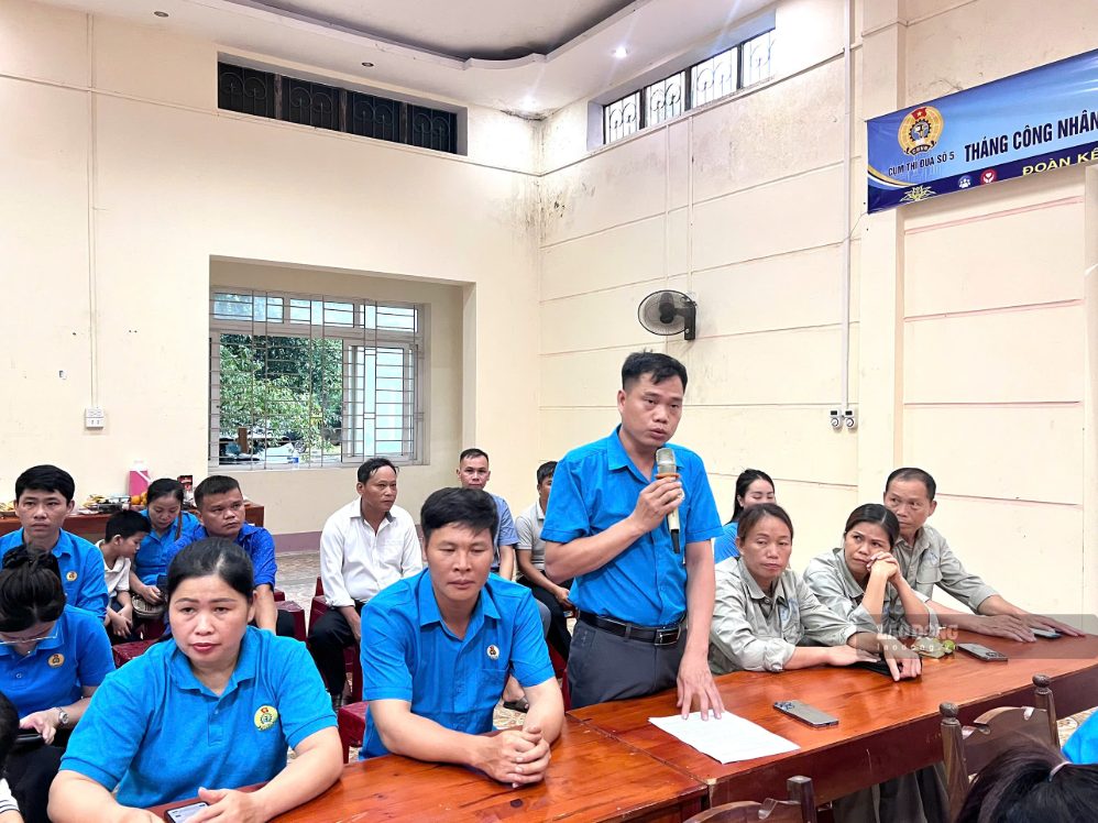 Many union members in Cao Bang proposed raising salaries and improving welfare. Photo: Tan Van