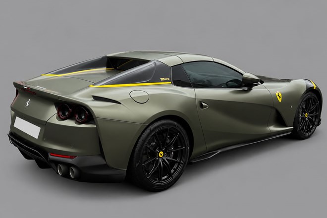 Ferrari 812 GTS xuất hiện tại Đà Lạt, thu hút sự chú ý của du khách