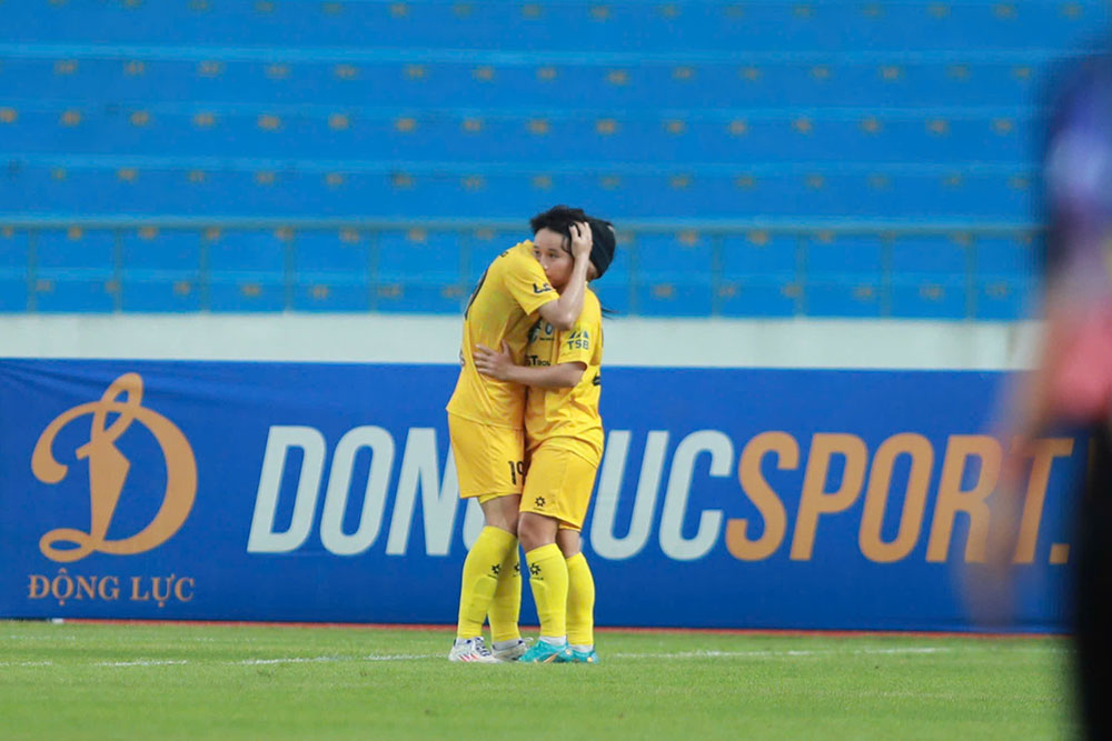 Thai Nguyen T&T won 3-2 against Than Khoang San Vietnam in round 9 of the National Women's Football Championship - Thai Son Bac Cup 2026. Photo: VFF